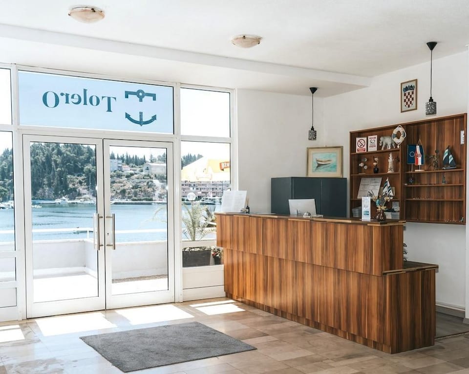 Hotel Tolero Hotel in Dubrovnik-Neretva County