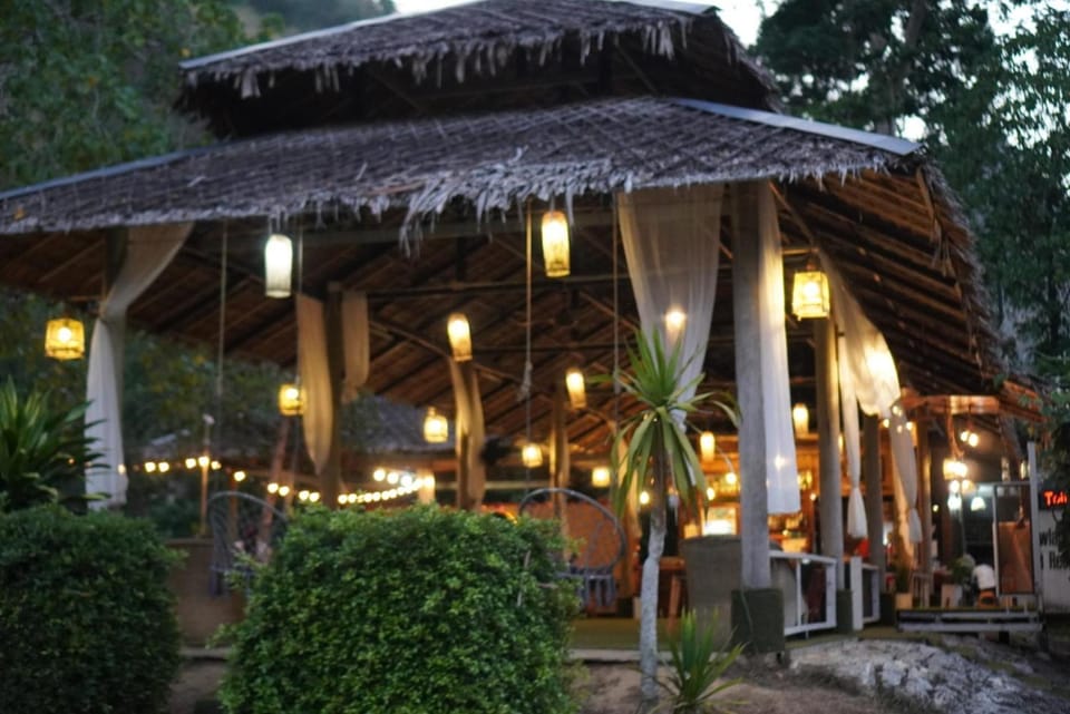 Chiewlan Camp and Resort Resort in Surat Thani Changwat
