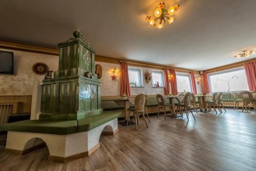 La Montanina Hotel in Val di Non Hotel in Trentino-South Tyrol