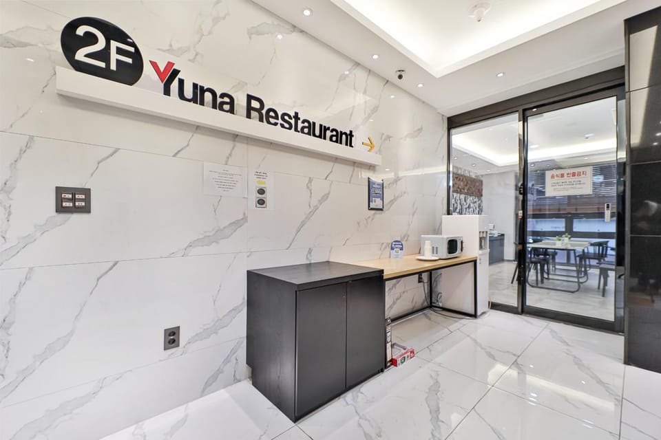 Hotel YUNA Business Motel in Busan