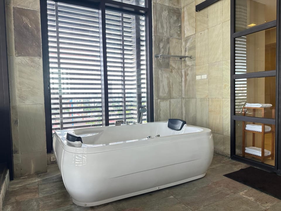Luxent Hotel Hotel in Quezon City
