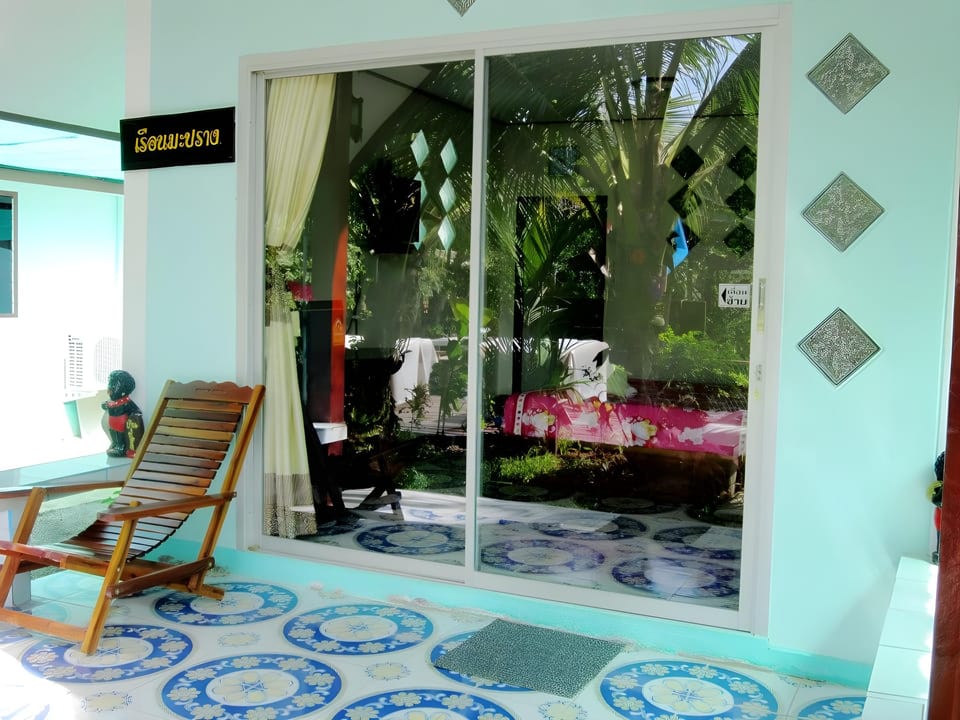 Baansuanjarean Resort Resort in Thailand