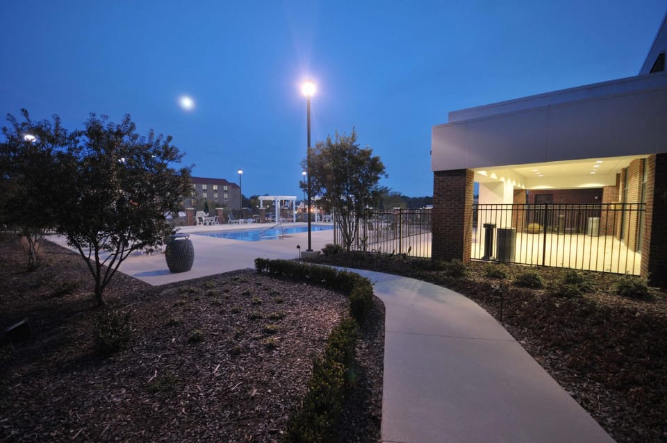 DoubleTree by Hilton Hotel Rocky Mount Hotel in Rocky Mount