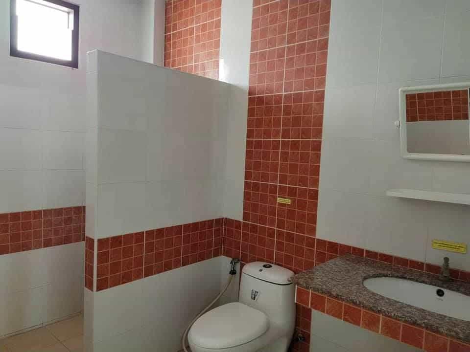 Tonrak Resort Hotel in Laos