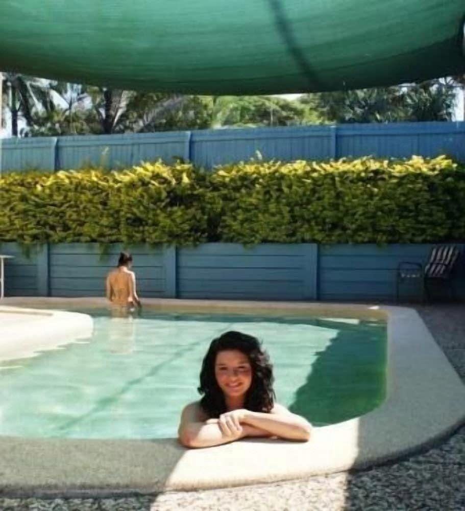 Coolum Budget Accommodation Motel in Coolum Beach