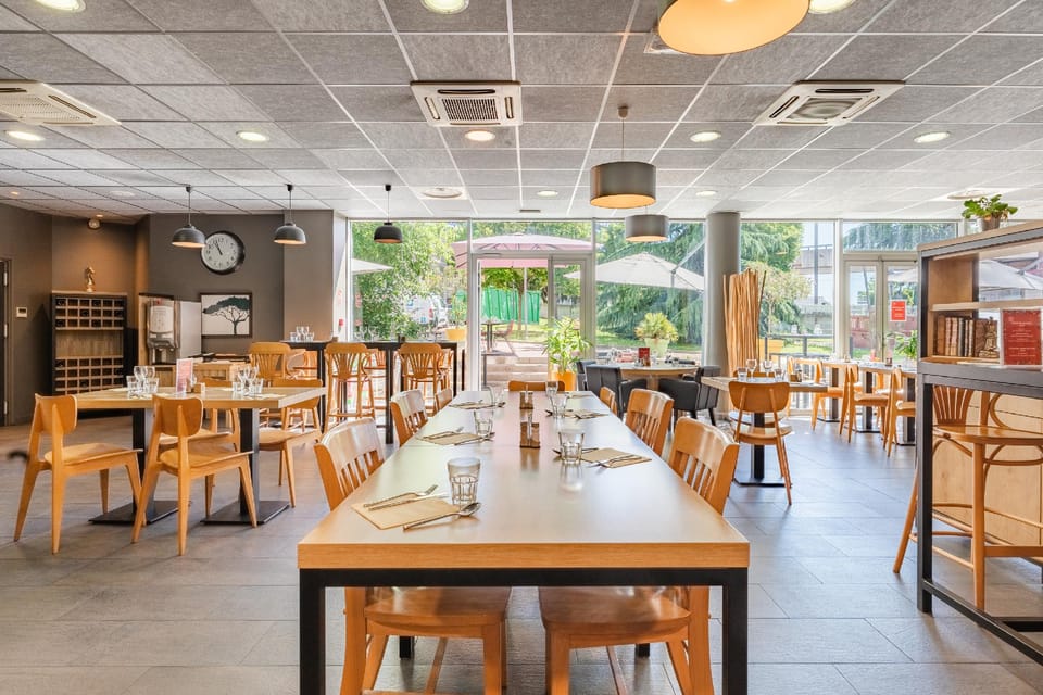 Appart'City Confort Lyon Cité Internationale Apartment hotel in Caluire-et-Cuire