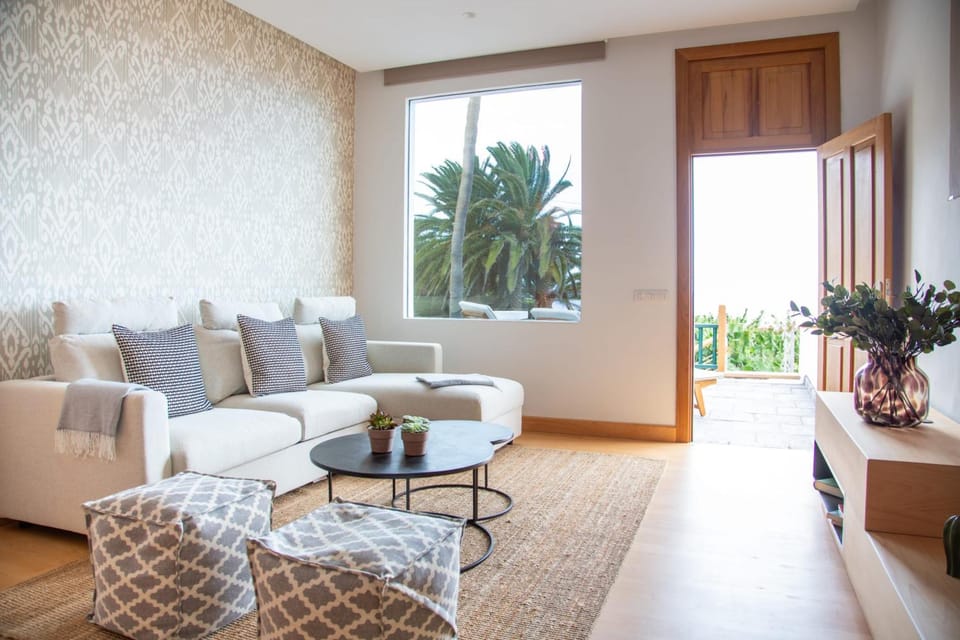 Hotel El Patio  Hotel in Canary Islands