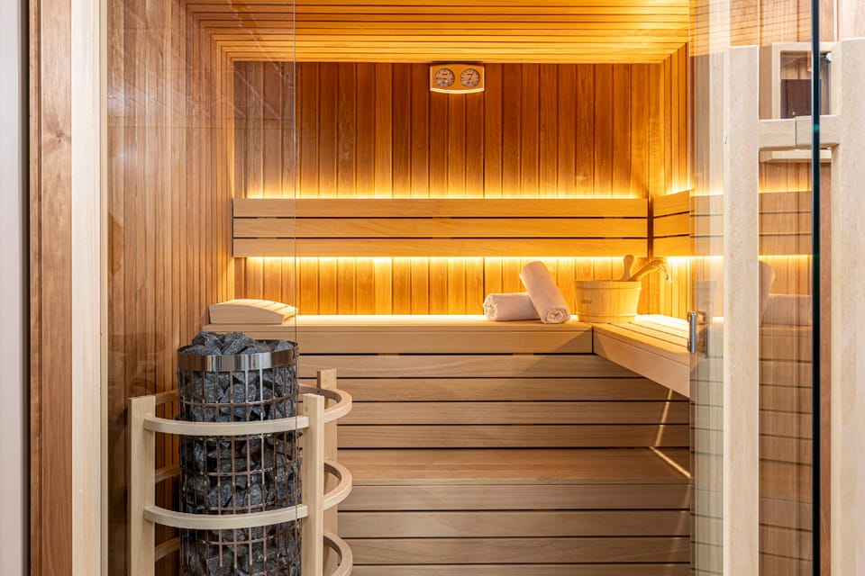 Hotel Alpha Paris Eiffel by Patrick Hayat  Hotel in Paris