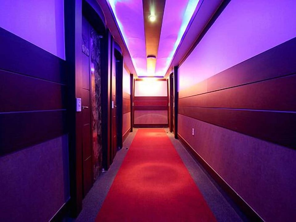 Brown Hotel Motel in South Korea