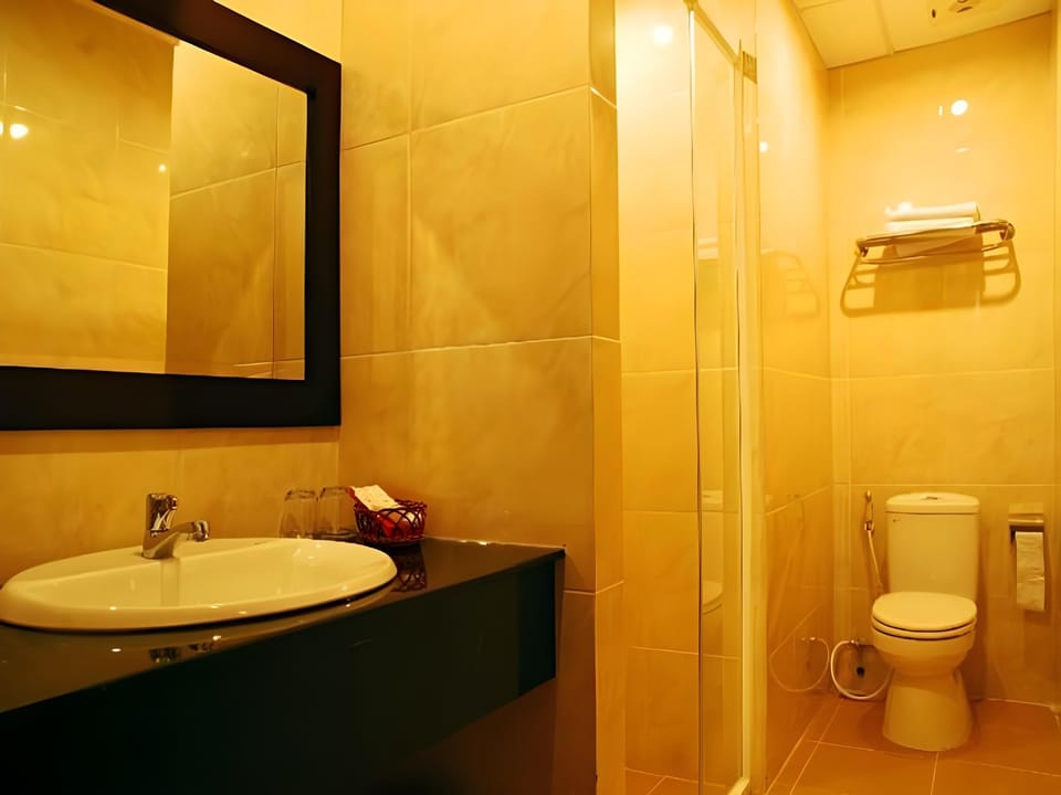 Nhat Quynh Hotel 2 Hotel in Kien Giang