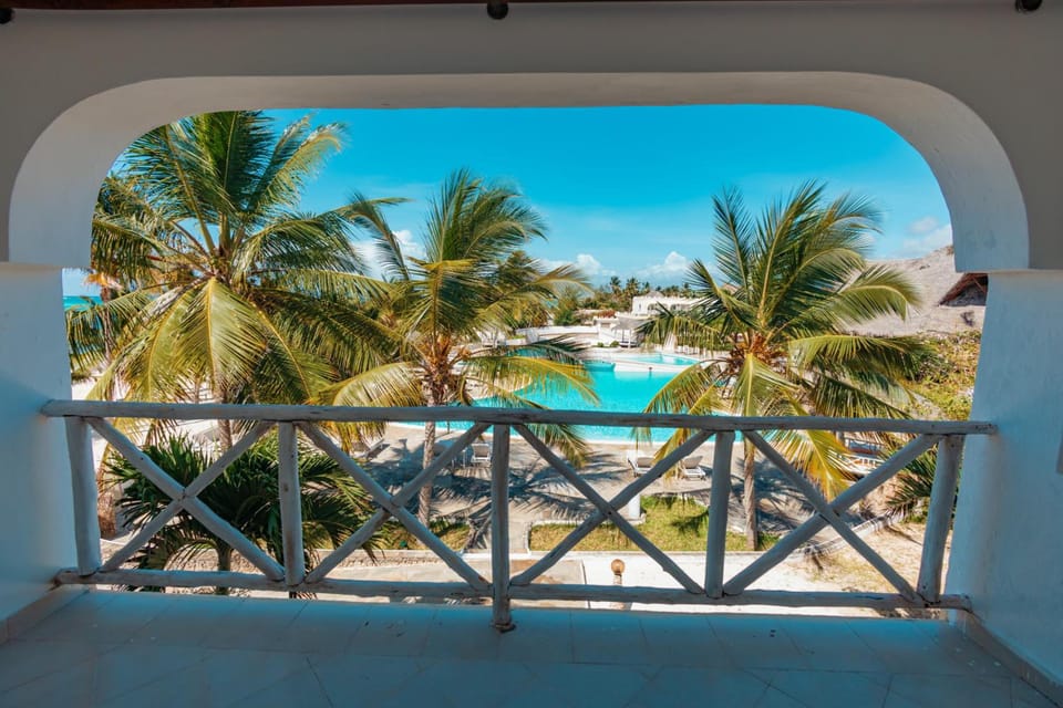 Twiga Beach Resort Hotel in Kenya