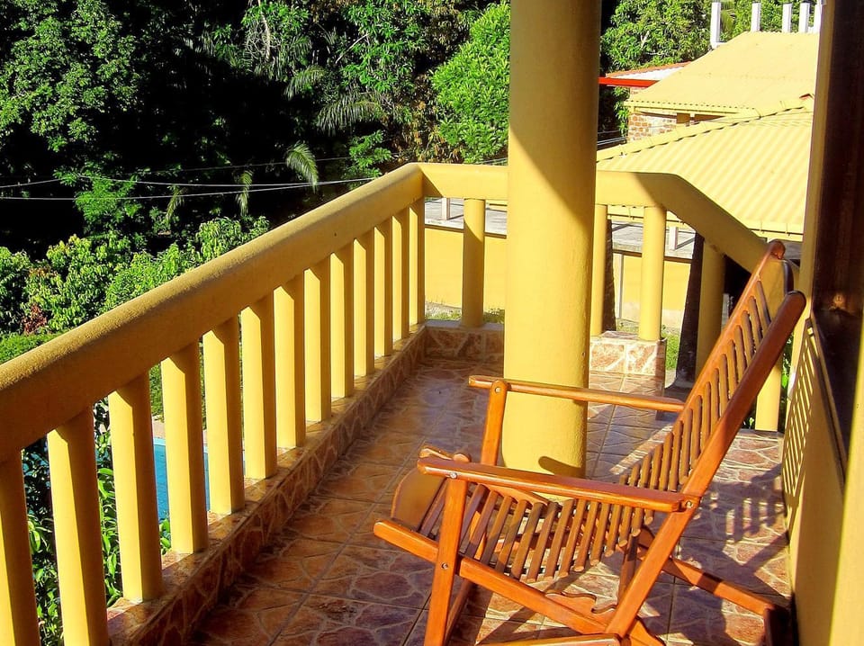 Shiny Lakeside Resort Resort in Hikkaduwa