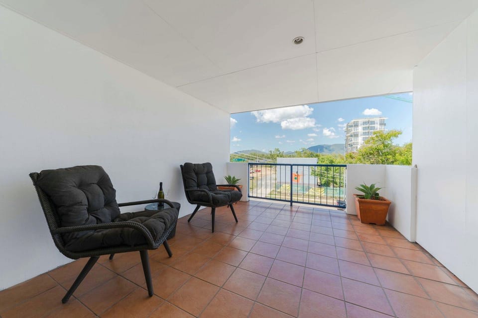 Cosmopolitan Motel & Serviced Apartments Apartment hotel in Rockhampton