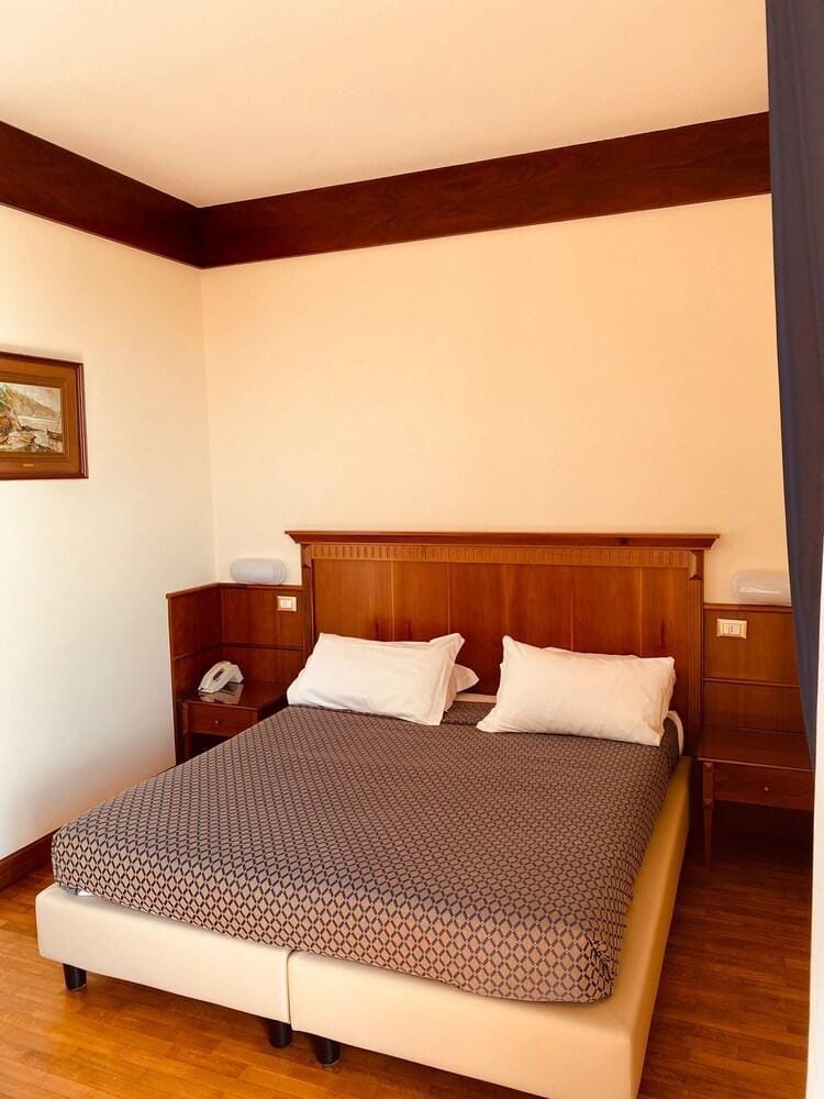 Bellevue Hotel Hotel in Rimini