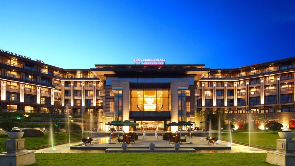 Crowne Plaza Xuzhou Dalong Lake By IHG Hotel in Jiangsu