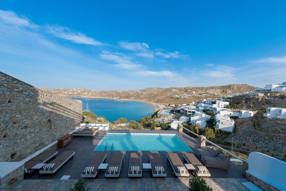 Cova Mykonos Suites Apartment hotel in Mykonos, Mikonos 846 00, Greece