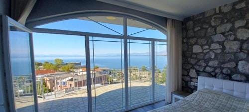 Hyka Stone House Shkoder Hotel in Montenegro