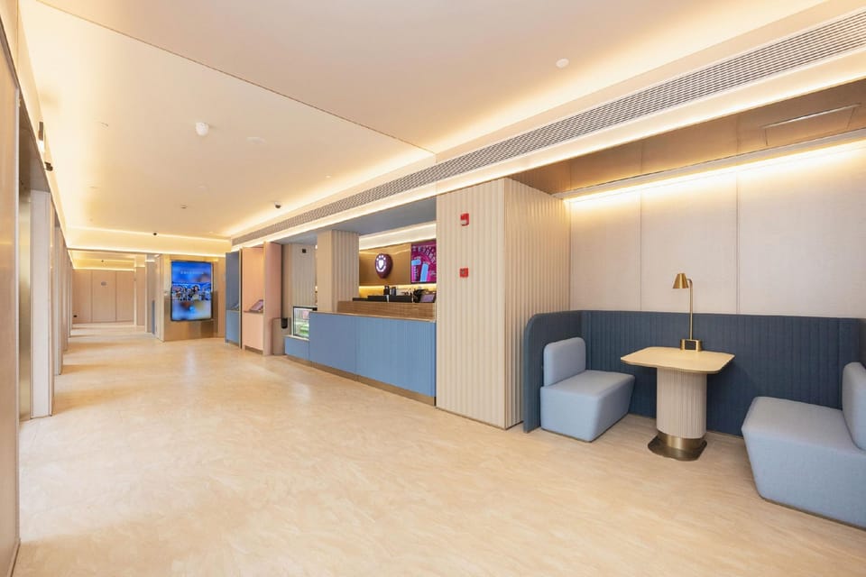 Hanting Hotel Shanghai Xiangyang Road Hotel in Shanghai