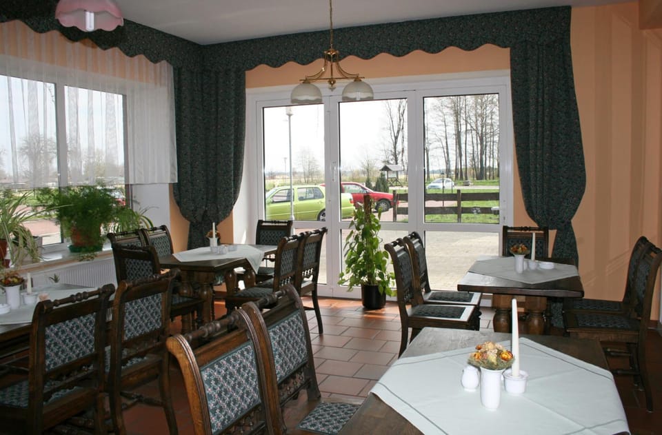 Hotel "An der Warthe" Hotel in Saxony-Anhalt, Germany