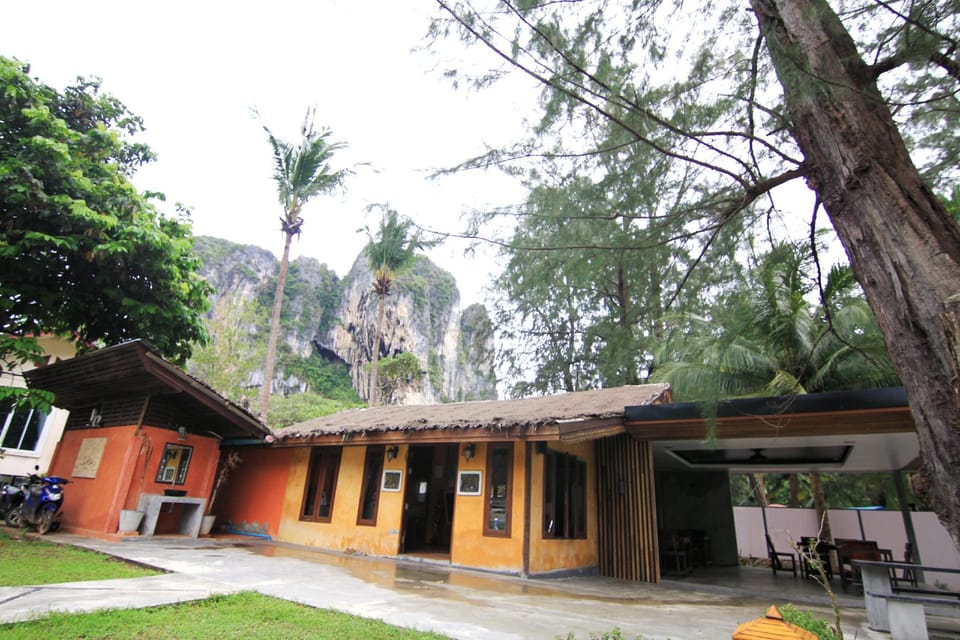 Baan Chao Mai Beach House Resort in Thailand