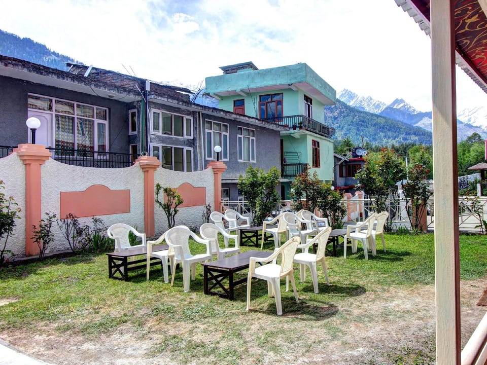 Monarch Residency Hotel in Manali