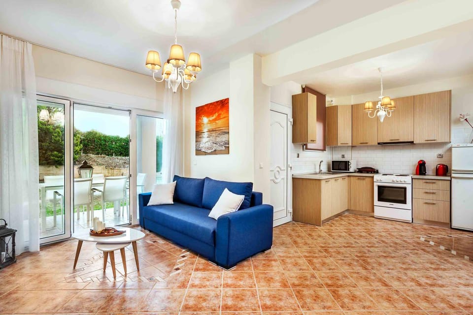Sunset Villas Hotel in Halkidiki