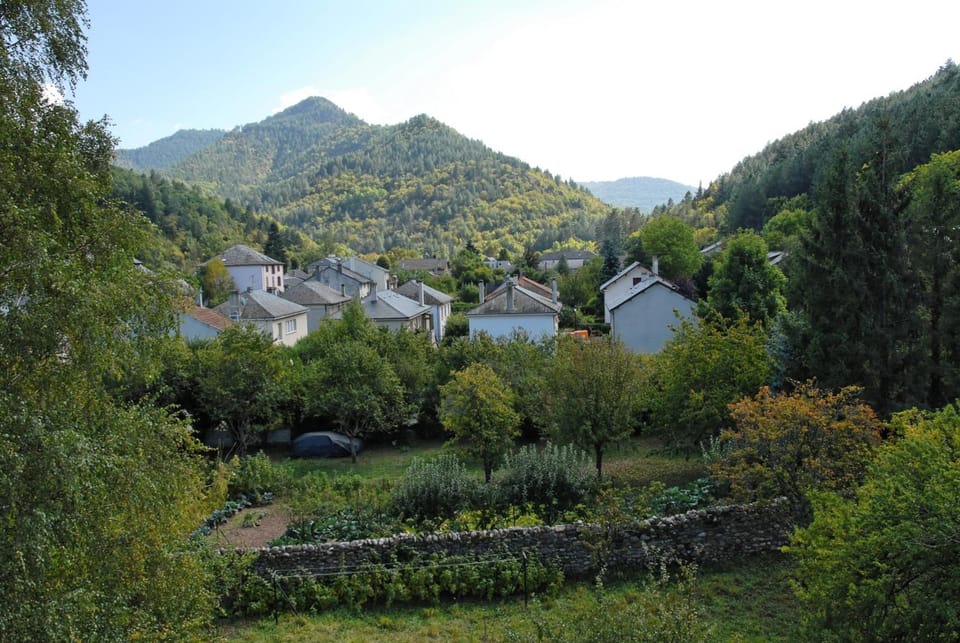 Logis Hotel Restaurant des Gorges du Tarn Hotel in Auvergne-Rhône-Alpes