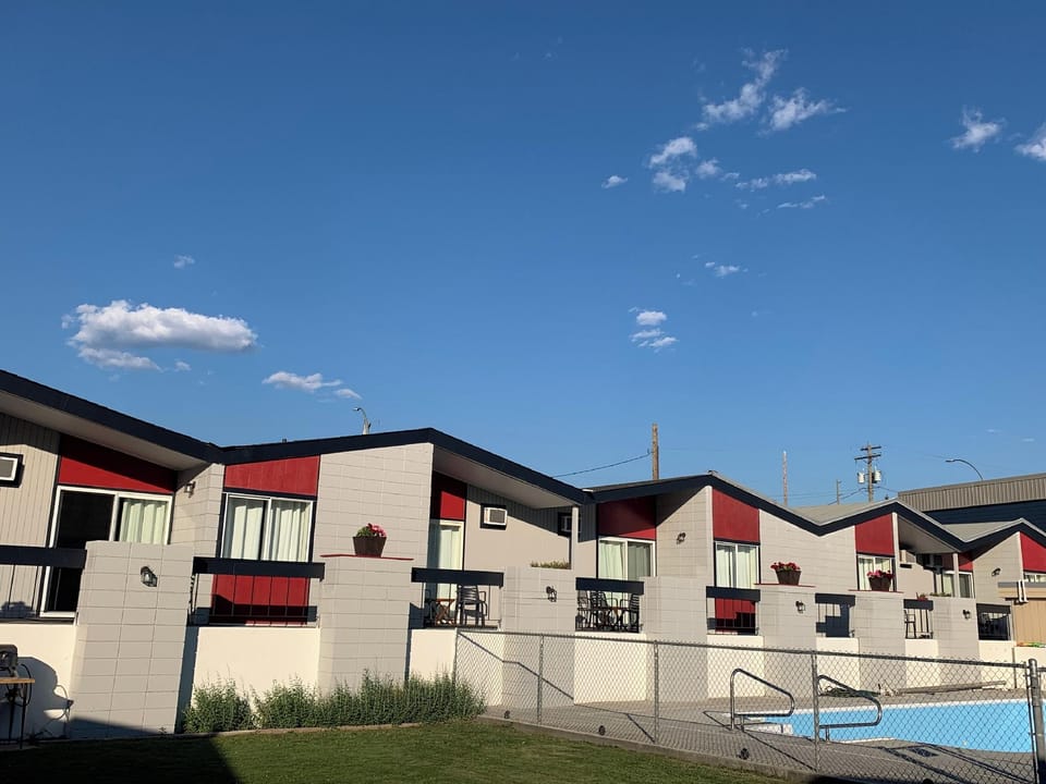 Destination Inn Cache Creek Motel in British Columbia