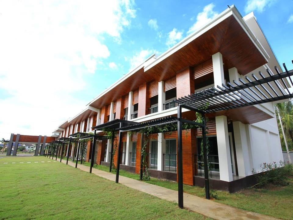 Intara Resort Resort in Laos