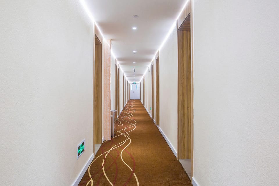 Hanting Premium Hotel Beijing Wudaokou East Gate of Tsinghua Hotel in Beijing