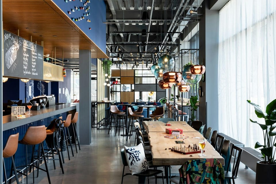 Moxy Plymouth Hotel in Plymouth