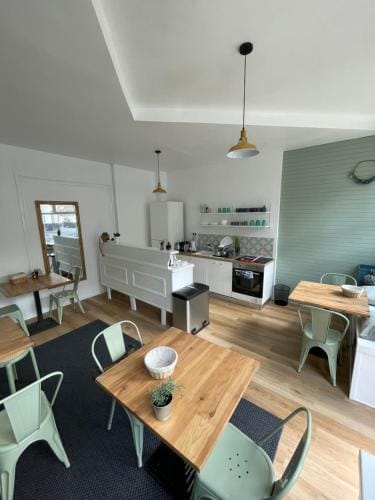 Villa Artiz Hotel in Dunkirk