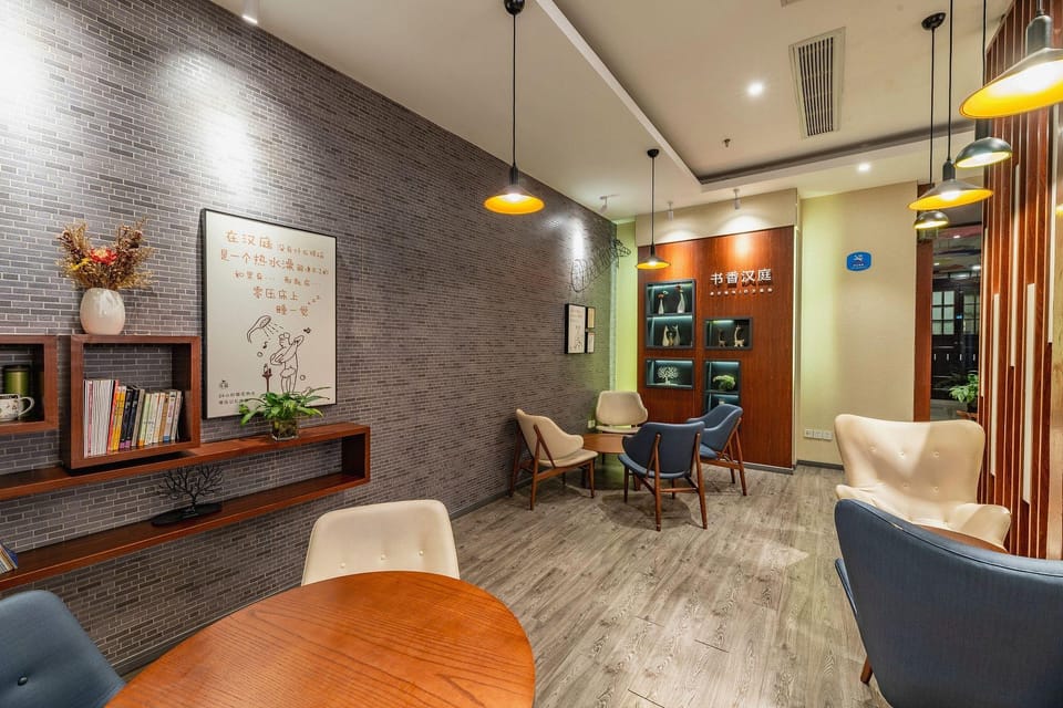 Hanting Hotel Hangzhou West Lake Renhe Road Hotel in Hangzhou
