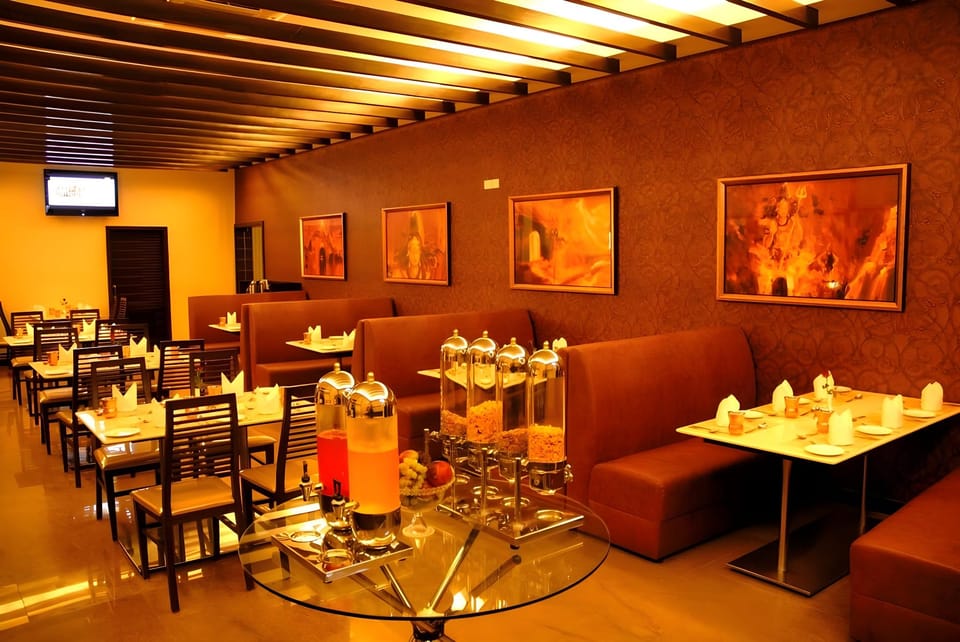 Arpanaa Hotel near Arunachaleswarar Temple Hotel in Tamil Nadu