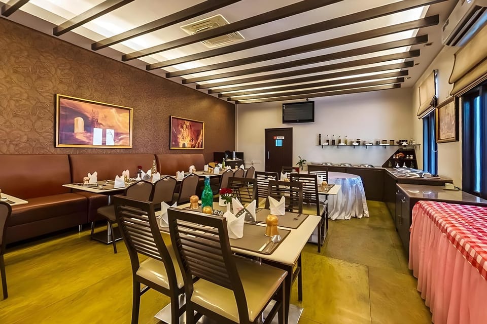 Arpanaa Hotel near Arunachaleswarar Temple Hotel in Tamil Nadu