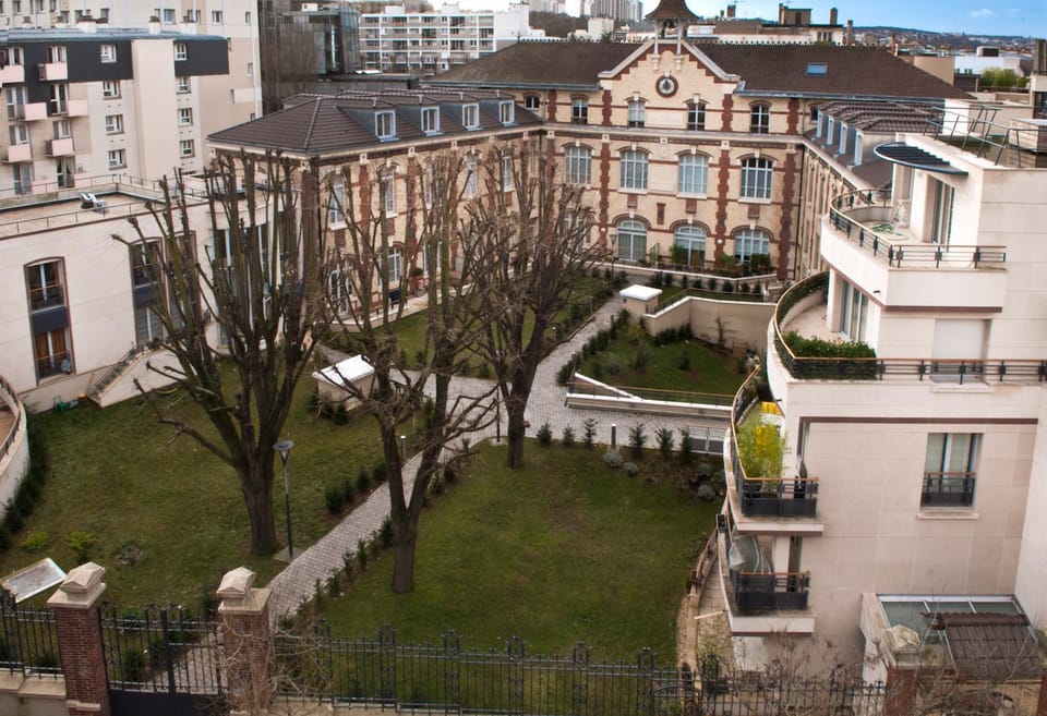 Best Western Paris Porte de Versailles Hotel in Vanves