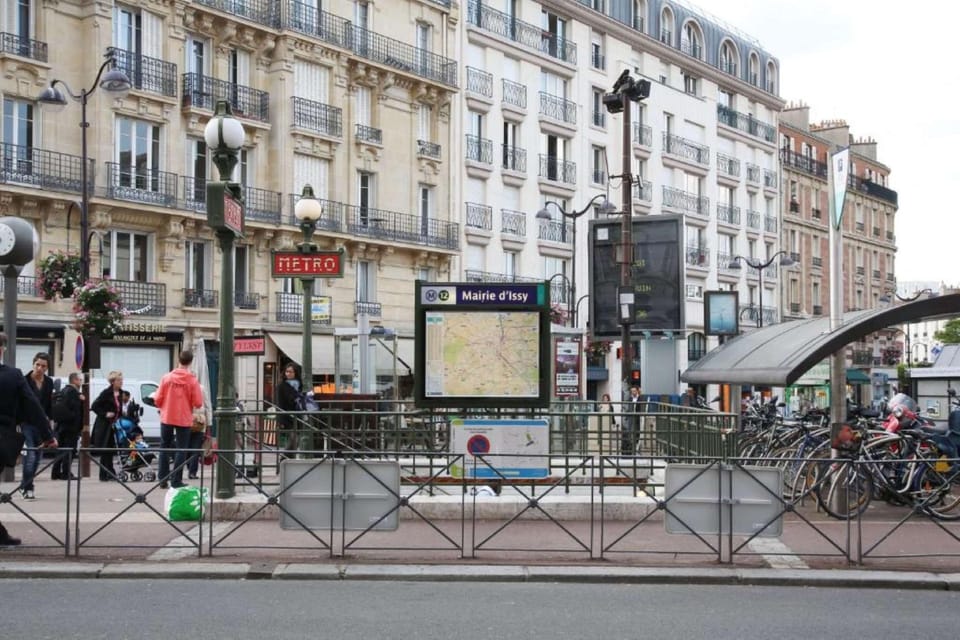 Best Western Paris Porte de Versailles Hotel in Vanves