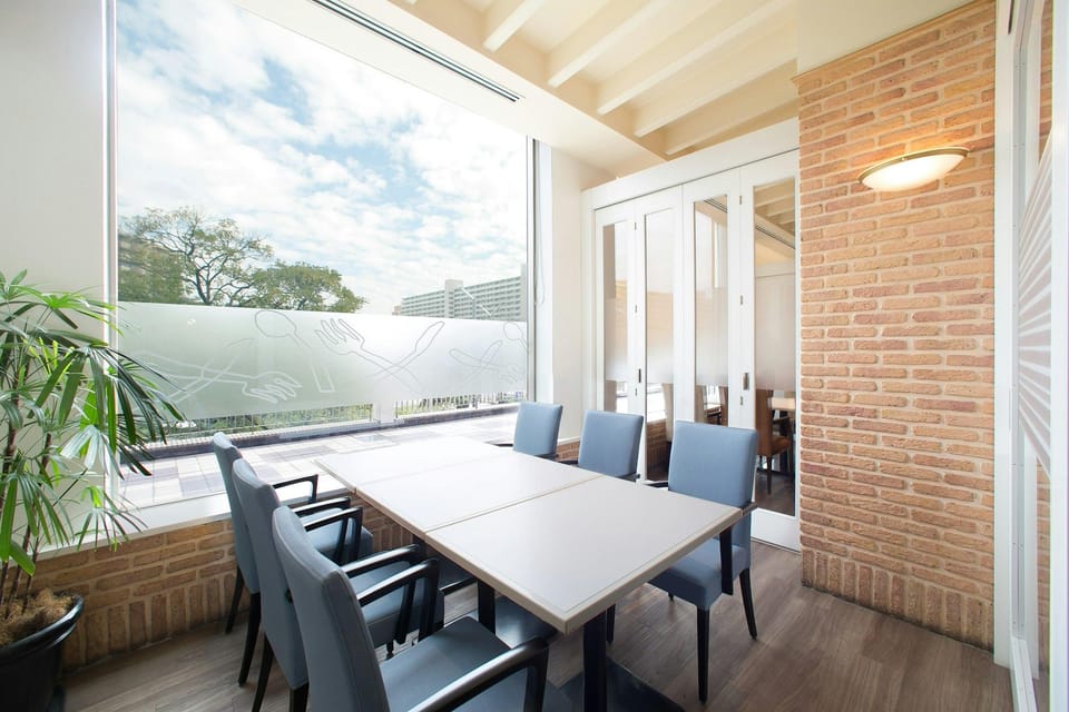 Oriental Hotel Tokyo Bay Hotel in Chiba Prefecture