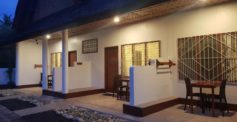 Divers Lodge Apartment hotel in Central Visayas