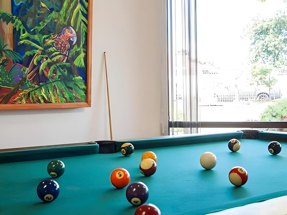 Kiwi Airport Backpackers Hostel in Auckland