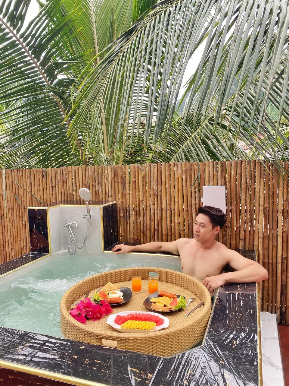 Open air bath