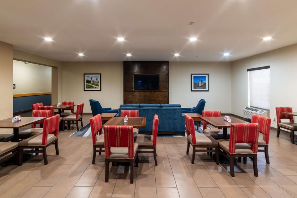 Sonesta Essential Baton Rouge Hotel in Baton Rouge