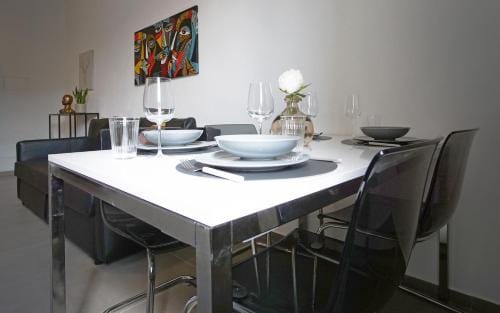 New Moon Rooms Hotel in La Spezia