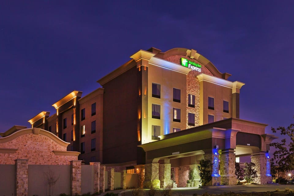 Holiday Inn Express Frisco Legacy Park Area By IHG Hotel in Frisco