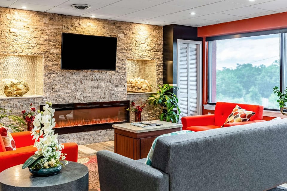 Quality Inn East Stroudsburg - Poconos Hotel in East Stroudsburg