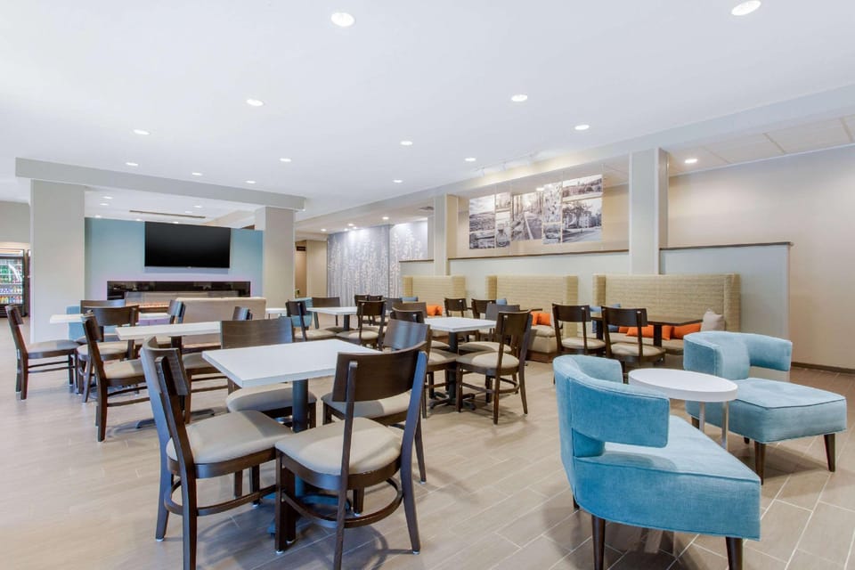 Sleep Inn & Suites Monroe - Woodbury Hotel in Hudson Valley