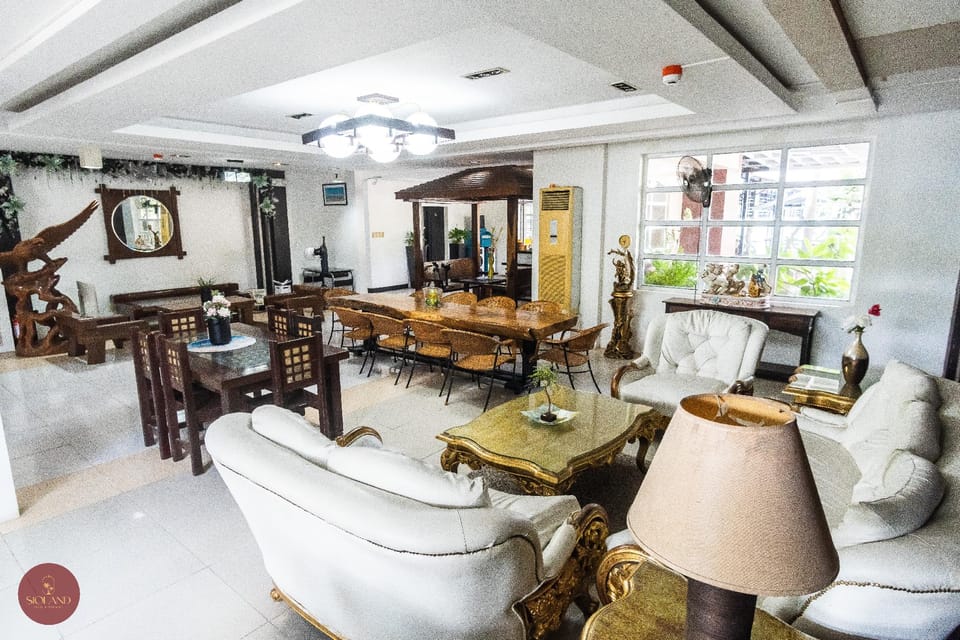 Sioland Grand Premier Hotel Candelaria Hotel in Calabarzon