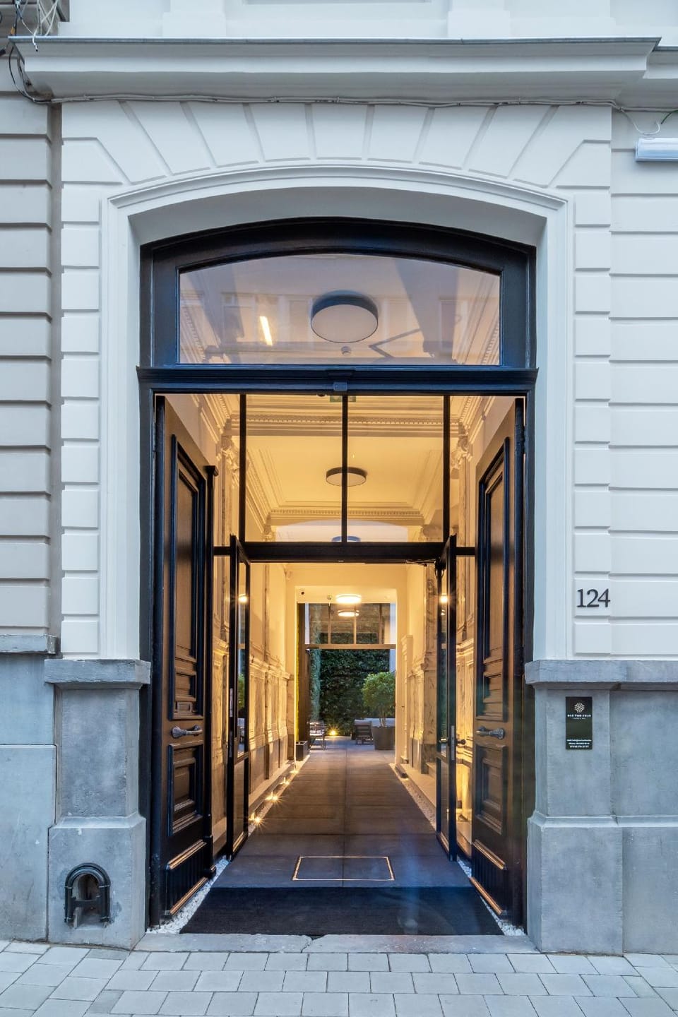 ONE TWO FOUR - Hotel & Spa Hotel in Ghent