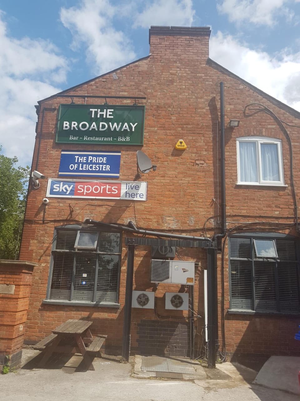 The Broadway Rooms Capsule hotel in Leicester