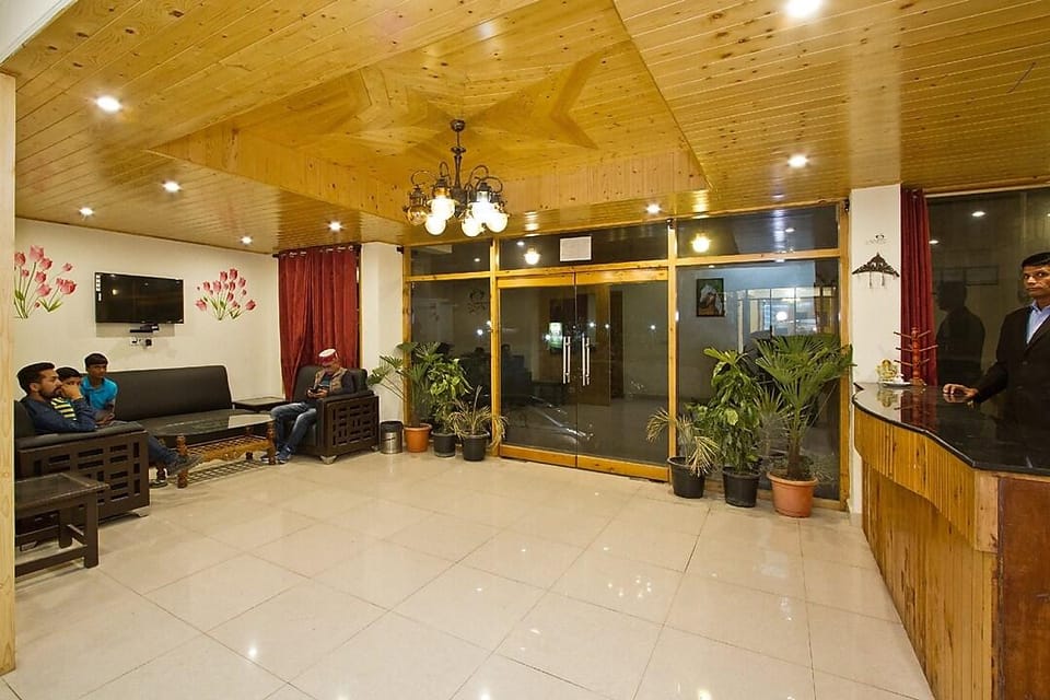 HOTEL SKY HEAVEN Hotel in Manali